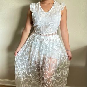 Lace White Embroidered Maxi Dress